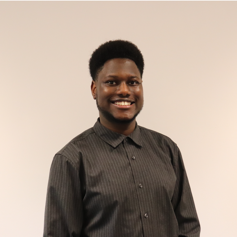 Professional portrait of Thayu Wainaina